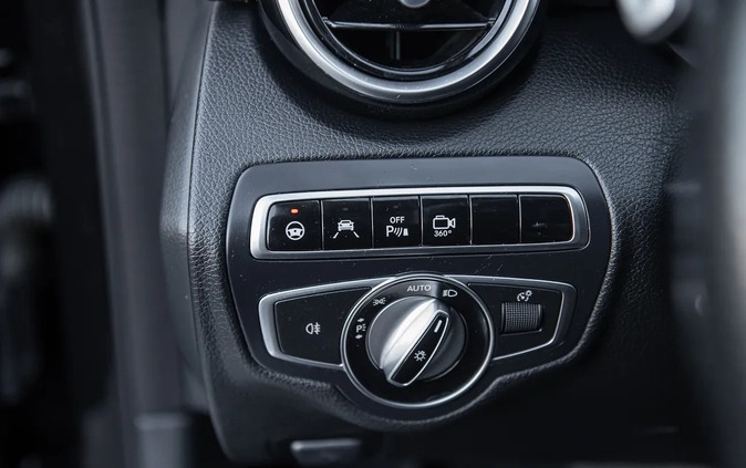 Mercedes-Benz Klasa C cena 73900 przebieg: 146000, rok produkcji 2016 z Radom małe 704